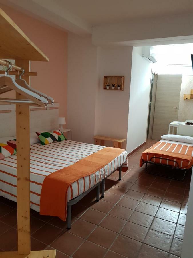 Bed and Breakfast La Macchia Мелендуньо Экстерьер фото
