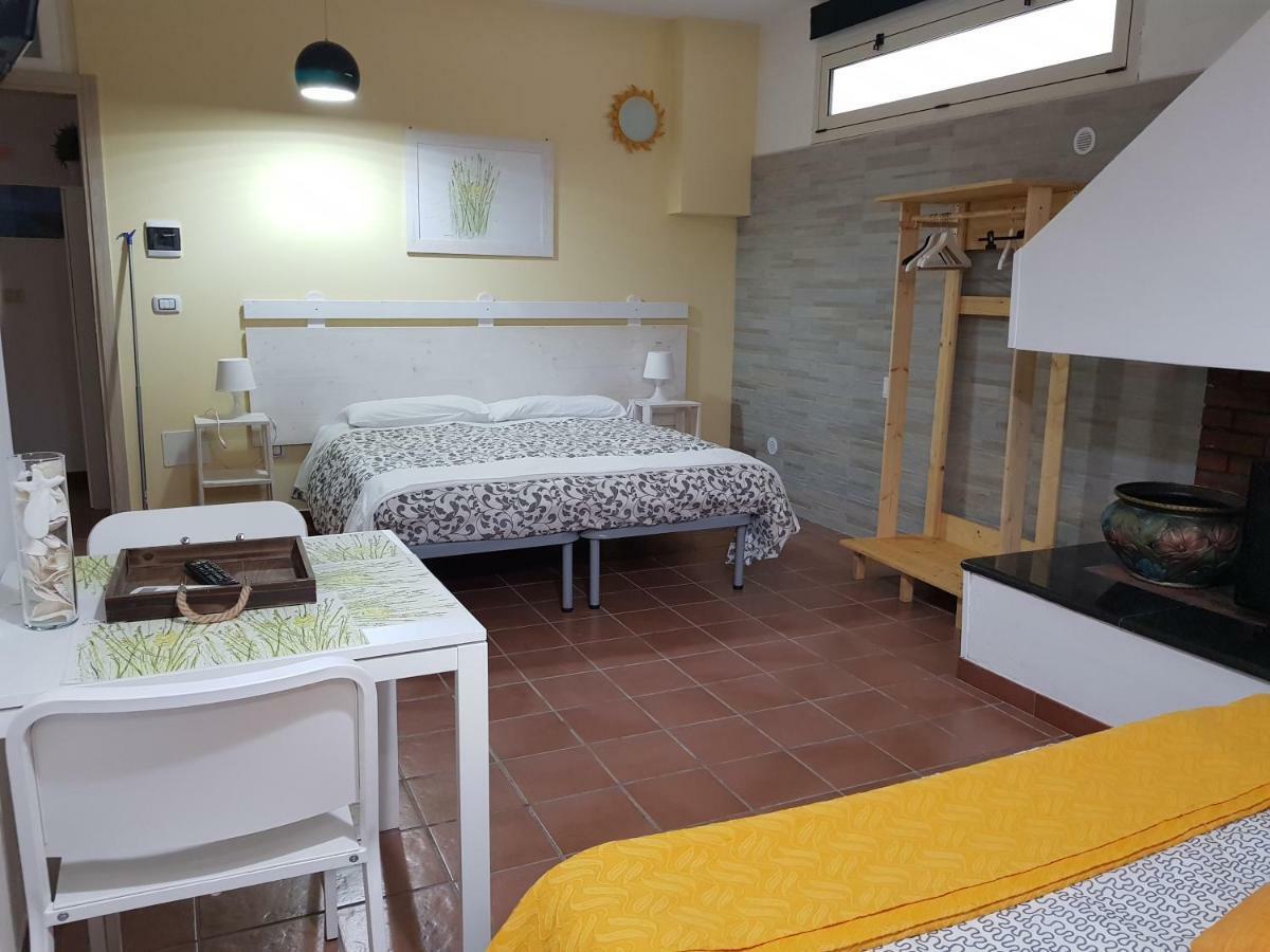 Bed and Breakfast La Macchia Мелендуньо Экстерьер фото